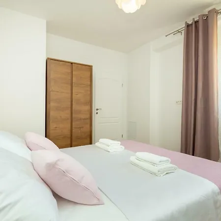 Holiday Apartments Dubrovnik *