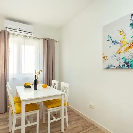 דירה Holiday Apartments Dubrovnik